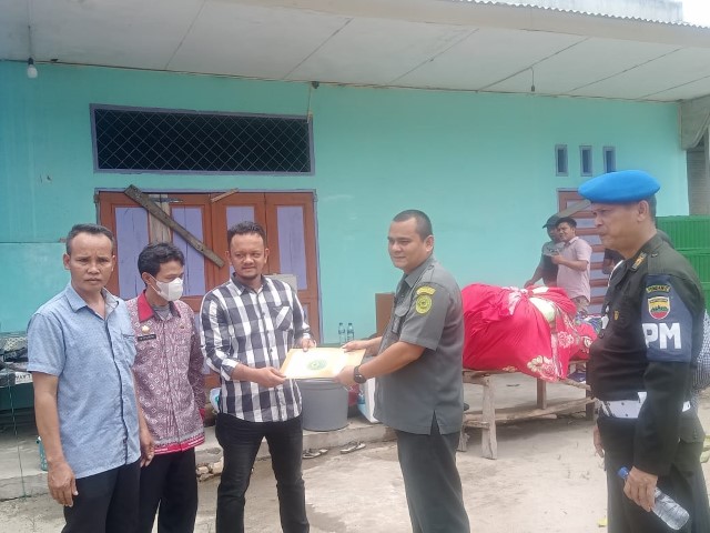 Pengadilan Negeri Simalungun Melaksanakan Eksekusi di Desa Purba Ganda, Kecamatan Pematang Bandar Kabupaten Simalungun. Pengadilan Negeri Simalungun Melaksanakan Eksekusi di Desa Purba Ganda, Kecamatan Pematang Bandar Kabupaten Simalungun.
