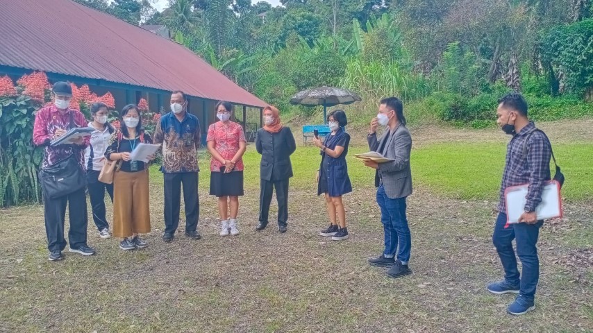 Pengadilan Negeri Simalungun Melakukan Pemeriksaan Setempat di Kel. Parapat, Kec. Girsang Sipangan Bolon Kabupaten Simalungun Pengadilan Negeri Simalungun Melakukan Pemeriksaan Setempat di Kel. Parapat, Kec. Girsang Sipangan Bolon Kabupaten Simalungun